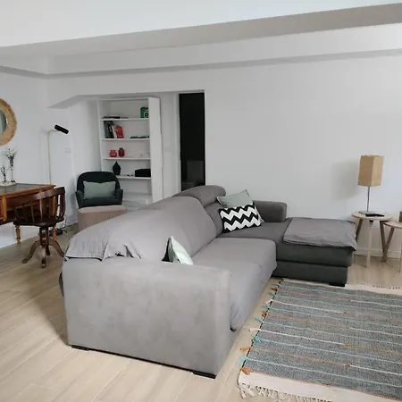 Merakihouse * 丰沙尔